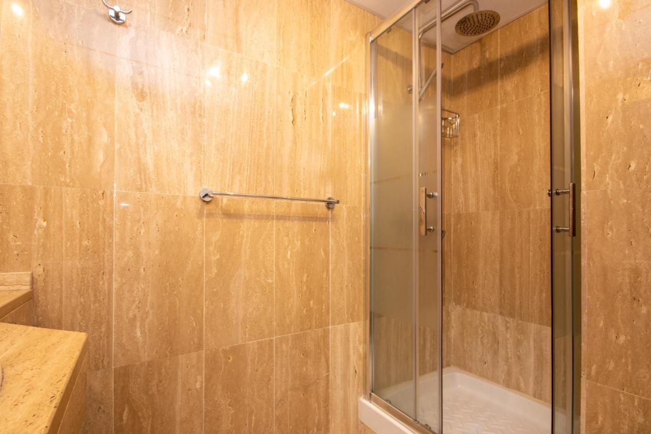 Ground Floor Apartment, Los Jardines De Santa Maria Elviria マルベーリャ エクステリア 写真