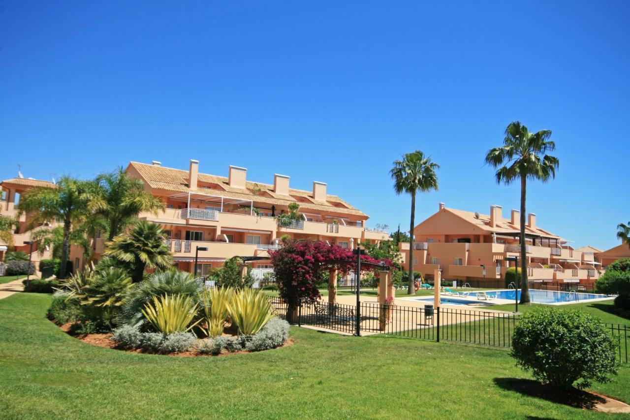 Ground Floor Apartment, Los Jardines De Santa Maria Elviria マルベーリャ エクステリア 写真