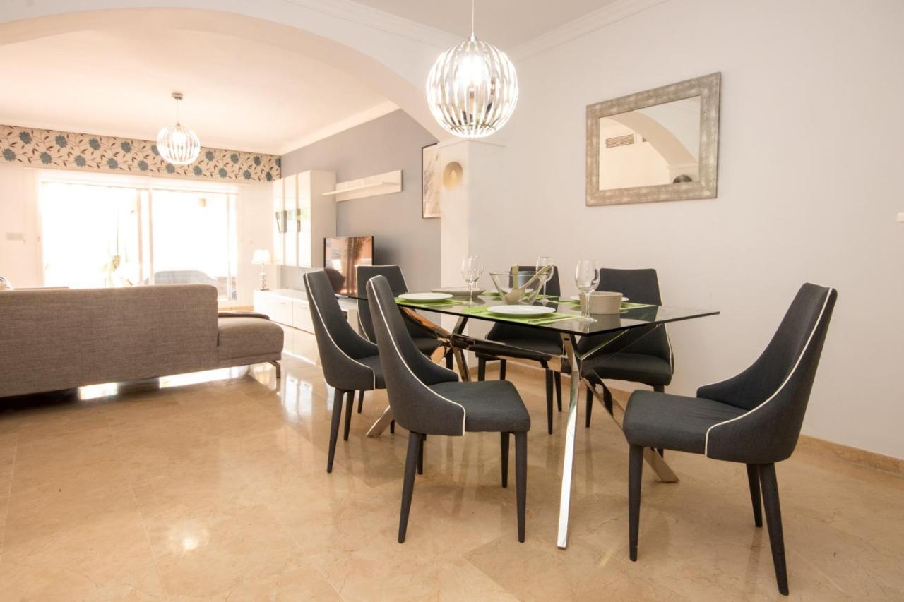 Ground Floor Apartment, Los Jardines De Santa Maria Elviria マルベーリャ エクステリア 写真