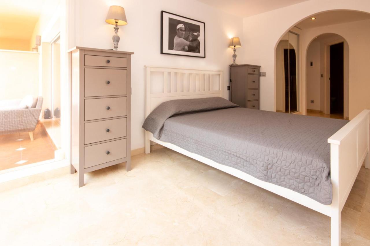 Ground Floor Apartment, Los Jardines De Santa Maria Elviria マルベーリャ エクステリア 写真